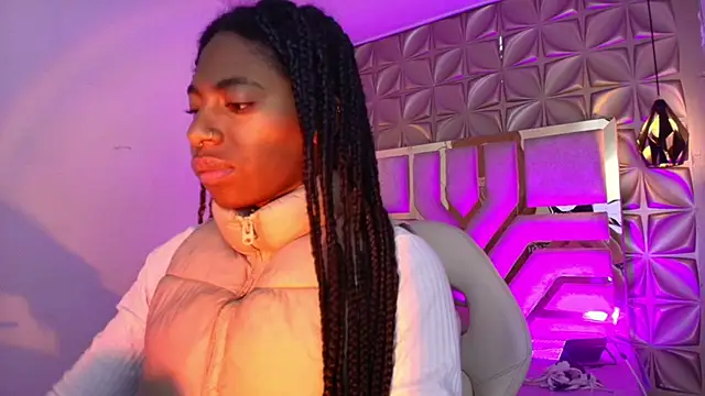 Snapshot of Queen_perla_ chatting on February 19, 2026, 11:50 am Queen perla online show from February 19, 2026, 11:50 am