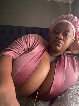 Snapshot of Chubbykarisma27 chatting on February 28, 2026, 11:55 am Chubbykarisma27 online show from February 28, 2026, 11:55 am