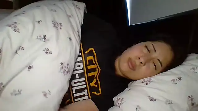 LorenaAnderson online show from February 10, 2025, 4:04 pm