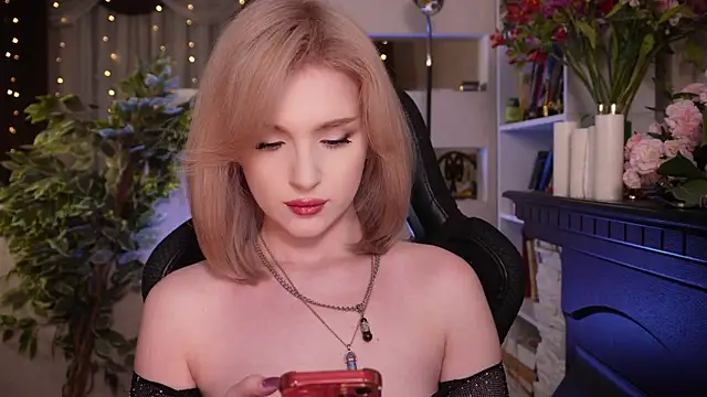 Chriss Fox online show from February 25, 2026, 4:38 pm