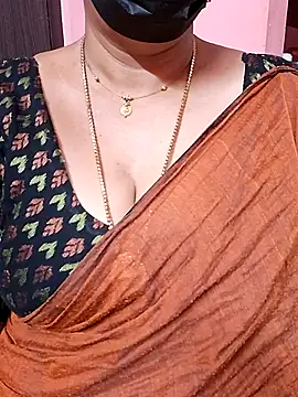 Snapshot of ananya956 chatting on October 26, 2025, 1:22 am ananya956 online show from October 26, 2025, 1:22 am