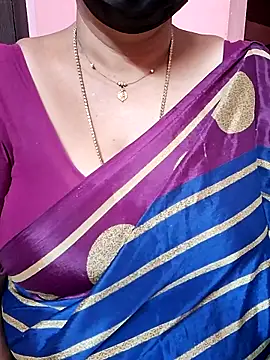 Snapshot of ananya956 chatting on November 4, 2025, 12:10 am ananya956 online show from November 4, 2025, 12:10 am