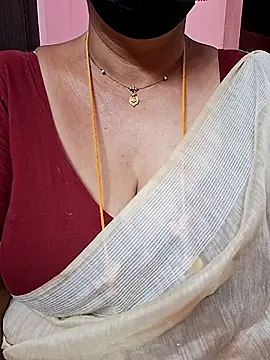 Snapshot of ananya956 chatting on November 7, 2025, 12:54 am ananya956 online show from November 7, 2025, 12:54 am