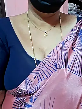 Snapshot of ananya956 chatting on November 27, 2025, 5:31 am ananya956 online show from November 27, 2025, 5:31 am