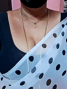 Snapshot of ananya956 chatting on November 28, 2025, 10:40 am ananya956 online show from November 28, 2025, 10:40 am