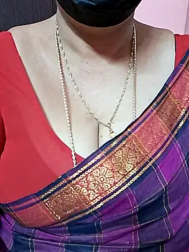 Snapshot of ananya956 chatting on January 13, 2026, 11:10 pm ananya956 online show from January 13, 2026, 11:10 pm