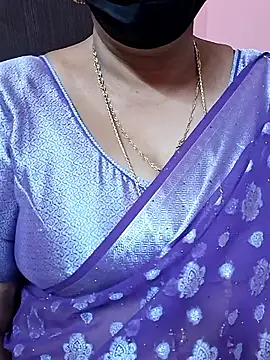 Snapshot of ananya956 chatting on January 15, 2026, 2:10 pm ananya956 online show from January 15, 2026, 2:10 pm