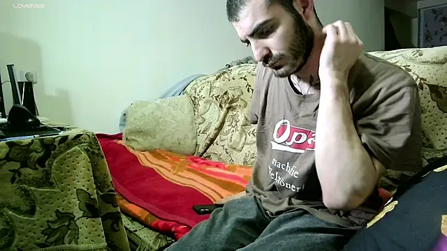 Snapshot of Barney_Tedd chatting on January 14, 2025, 7:32 pm Barney Tedd online show from January 14, 2025, 7:32 pm