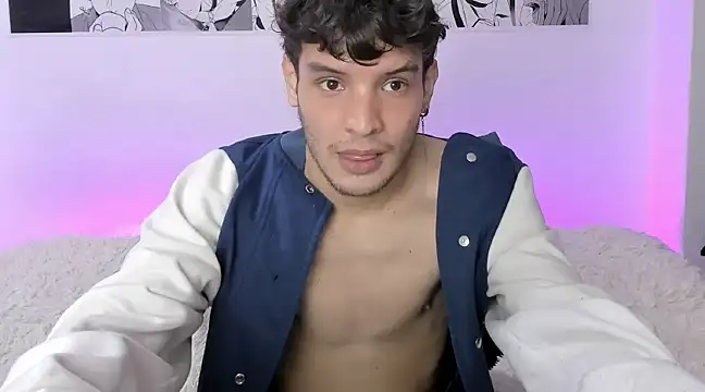 Snapshot of Martinsibiris chatting on March 21, 2025, 2:29 pm Martinsibiris online show from March 21, 2025, 2:29 pm