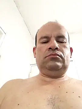 lover camer online show from September 9, 2025, 1:21 pm