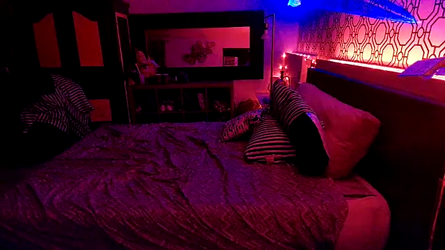 RawRyder8 online show from October 7, 2025, 11:40 am