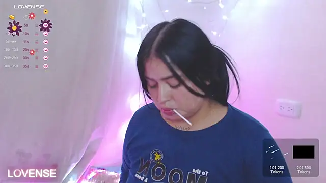 Snapshot of PamelaDoouce chatting on February 3, 2025, 10:00 pm PamelaDoouce online show from February 3, 2025, 10:00 pm