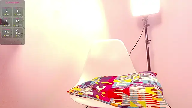 littleebluee online show from March 17, 2025, 2:30 am