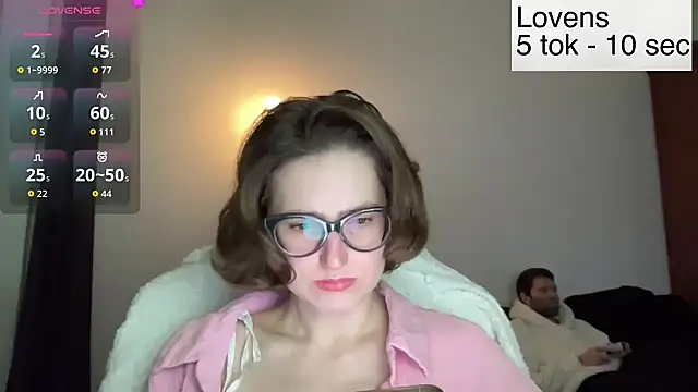 Snapshot of Sexy_Sweets chatting on February 16, 2026, 1:13 am Sexy Sweets online show from February 16, 2026, 1:13 am