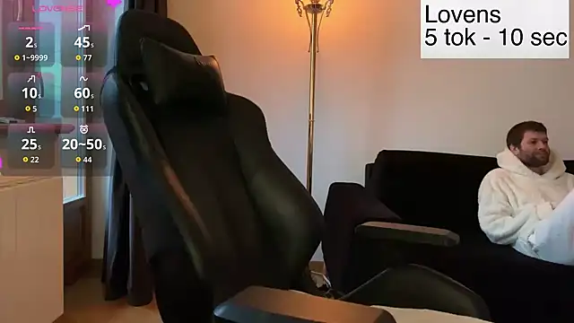 Snapshot of Sexy_Sweets chatting on February 21, 2026, 4:57 am Sexy Sweets online show from February 21, 2026, 4:57 am