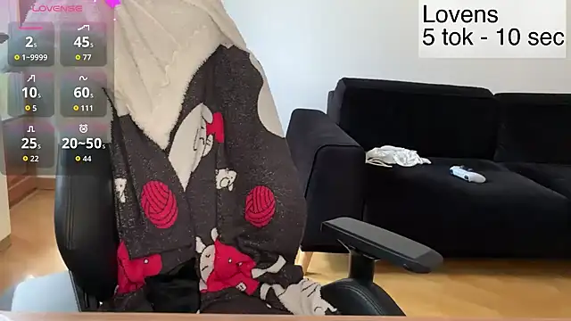 Snapshot of Sexy_Sweets chatting on March 1, 2026, 8:49 am Sexy Sweets online show from March 1, 2026, 8:49 am