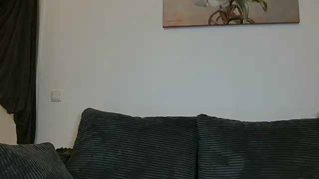 Jasmin-White online show from February 9, 2026, 6:34 pm