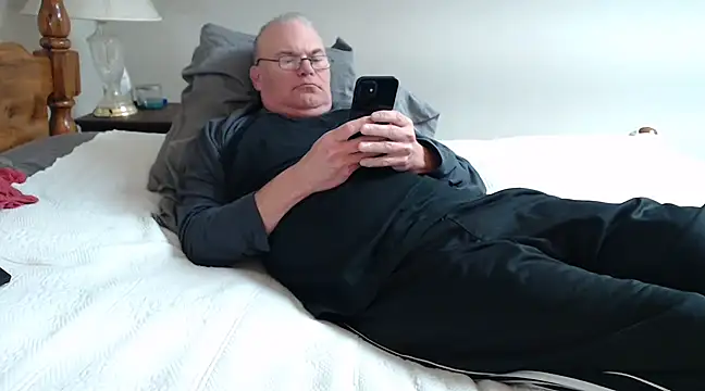 Snapshot of JaySloan chatting on March 9, 2025, 4:33 pm JaySloan online show from March 9, 2025, 4:33 pm