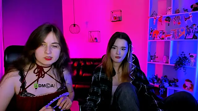 Snapshot of liana_kisses chatting on February 7, 2026, 10:35 pm liana kisses online show from February 7, 2026, 10:35 pm