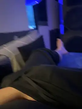 MatthewEmme online show from February 8, 2026, 4:43 pm