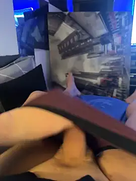 MatthewEmme online show from February 12, 2026, 11:22 pm