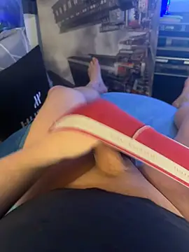 MatthewEmme online show from February 13, 2026, 1:40 pm