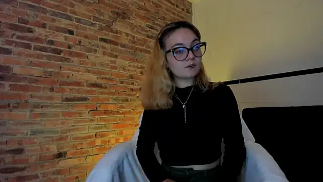 Sweet Namii online show from March 2, 2025, 2:51 am