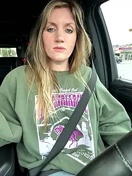 Snapshot of foreverzays chatting on January 12, 2026, 4:23 pm foreverzays online show from January 12, 2026, 4:23 pm