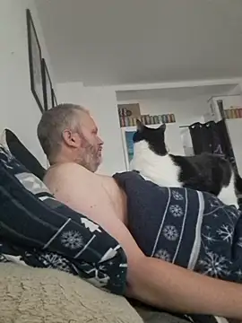 ShyBoy1982 online show from January 15, 2026, 12:21 pm