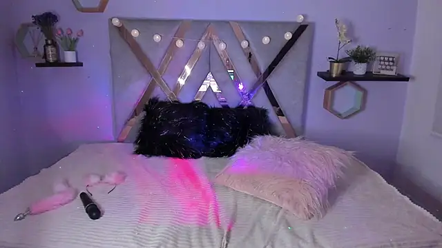 Snapshot of Esteff__o2 chatting on January 18, 2025, 10:06 pm Esteff o2 online show from January 18, 2025, 10:06 pm