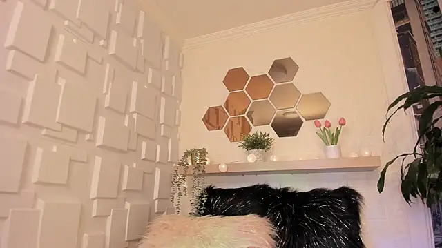 Snapshot of Esteff__o2 chatting on February 7, 2025, 1:47 am Esteff o2 online show from February 7, 2025, 1:47 am