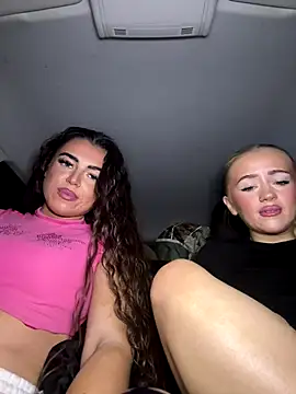 Snapshot of PrincessMegUK chatting on November 28, 2025, 10:45 pm PrincessMegUK online show from November 28, 2025, 10:45 pm