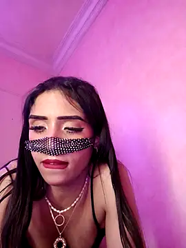 Snapshot of ---sophia--- chatting on January 12, 2026, 10:37 pm ---sophia--- online show from January 12, 2026, 10:37 pm