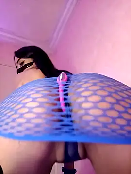 Snapshot of ---sophia--- chatting on February 2, 2026, 9:13 pm ---sophia--- online show from February 2, 2026, 9:13 pm