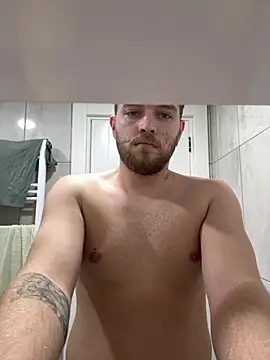 Snapshot of Franso13 chatting on February 19, 2026, 12:28 am Franso13 online show from February 19, 2026, 12:28 am