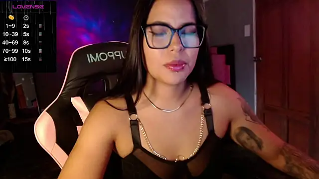 Snapshot of alexa_kei chatting on December 19, 2025, 6:48 pm alexa kei online show from December 19, 2025, 6:48 pm