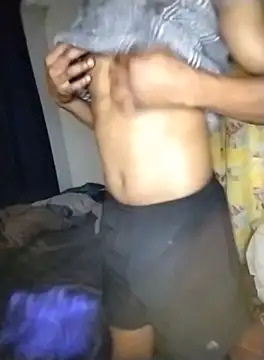 Convertiblechulo online show from October 6, 2025, 1:03 am