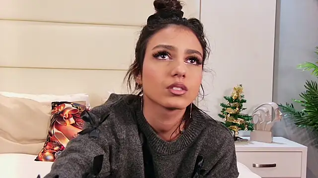 VanessaEllis online show from December 26, 2024, 10:09 pm