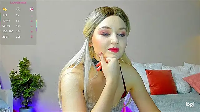 Snapshot of Agatha_weiss chatting on February 22, 2026, 6:28 pm Agatha weiss online show from February 22, 2026, 6:28 pm