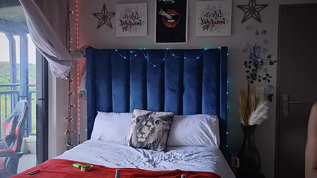 Dime-   online show from November 27, 2025, 11:45 am