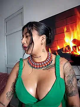 Snapshot of luisa16xxx chatting on February 17, 2026, 7:20 pm luisa16xxx online show from February 17, 2026, 7:20 pm