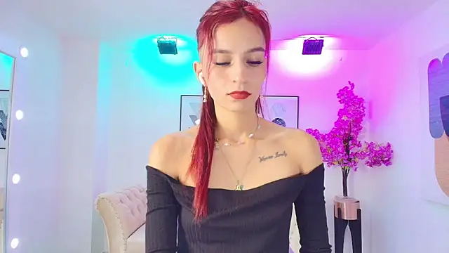 Snapshot of Tamara_slimx chatting on February 5, 2026, 4:06 am Tamara slimx online show from February 5, 2026, 4:06 am