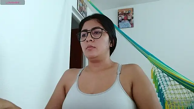 Snapshot of danna_peterson1 chatting on February 13, 2026, 7:10 pm danna peterson1 online show from February 13, 2026, 7:10 pm