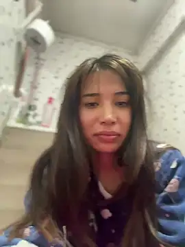 Snapshot of AlessiaVix chatting on March 13, 2025, 5:00 am AlessiaVix online show from March 13, 2025, 5:00 am