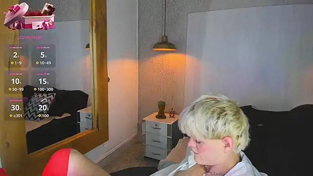 VladHellsing4 online show from February 20, 2026, 2:06 pm