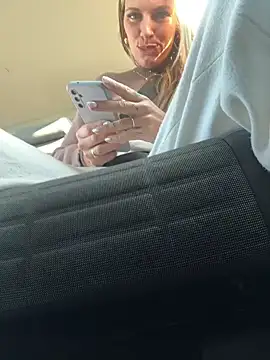 Lydie off online show from March 3, 2025, 9:44 am