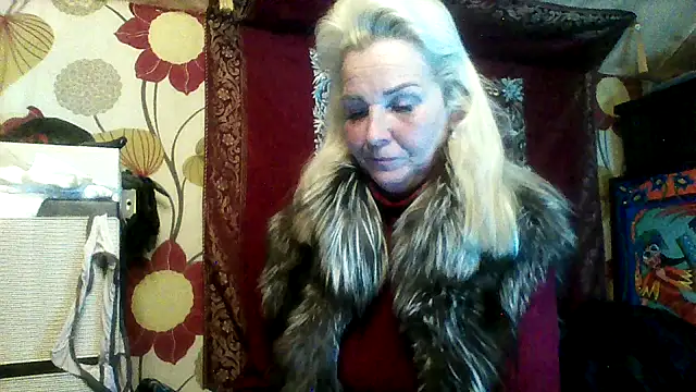 CassandraSandra44 online show from February 4, 2026, 5:41 pm