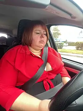 Snapshot of Tania-myr87_ZD chatting on September 30, 2025, 5:12 am Tania-myr87 ZD online show from September 30, 2025, 5:12 am