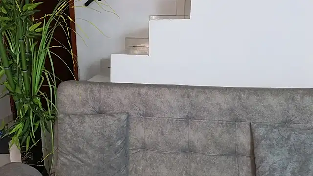 Snapshot of Lorenne_Miller chatting on March 12, 2025, 3:24 am Lorenne Miller online show from March 12, 2025, 3:24 am