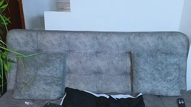 Snapshot of Lorenne_Miller chatting on March 18, 2025, 5:09 am Lorenne Miller online show from March 18, 2025, 5:09 am